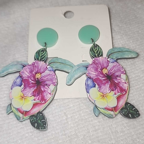 Earrings, fashion, flower turtle. NWOT - Picture 2 of 5